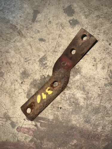 IHC Farmall 340 Bracket
