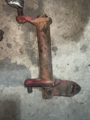 Farmall 460 tractor IH fast hitch fasthitch bottom sway strap holder bracket