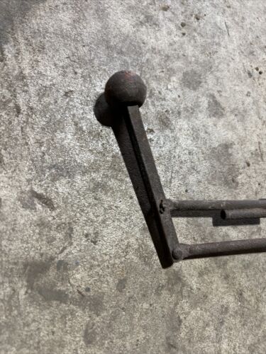Farmall IH A tractor Vac Vacuum lift control rod w/ handle & mounting bracket