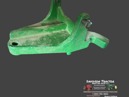 John Deere 2010 RU breakaway coupler bracket T15598T T15598
