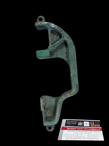 John Deere Implement Attaching Bracket (T22508) New Old Stock