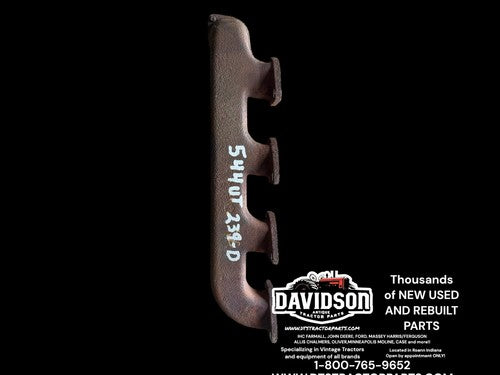 International 574 D-239 Engine Underslung Exhaust Manifold 3055276R12 Tractor