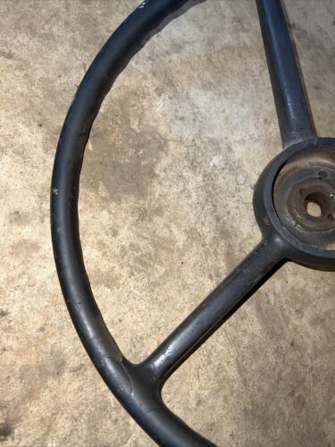 International Harvester 1586 Steering Wheel Antique Tractor IH 385156R1
