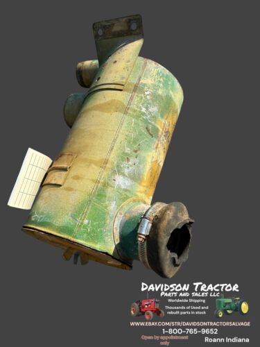 John Deere 1120 Tractor Air Cleaner Assembly