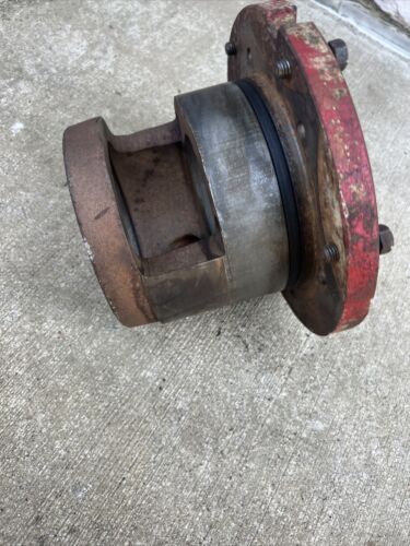 Farmall 400 450 Tractor IH BULL PINION CAGE 357033R1 Antique Tractor