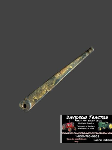 JOHN DEERE 440 CRAWLER DOZER. BLADE CONTROL HANDLE-MOUNTS TO OUTSIDE OF DASH