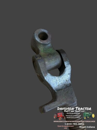 John Deere 520-730 Top Link Antique Tractor
