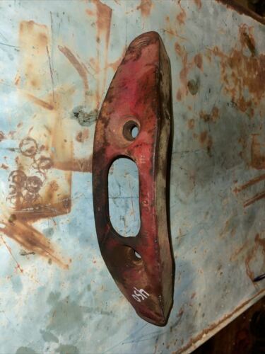 Farmall 450 400 Tractor Orgnal IH IHC front pedestal cultivator mounting bracket