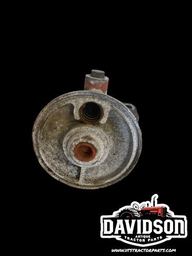 1968 International IH 656 Utility Tractor Engine Oil Filter Base
