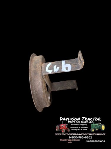 VINTAGE  IH FARMALL CUB LOBOY  154 185 TRACTOR -ENGINE OIL PUMP SCREEN