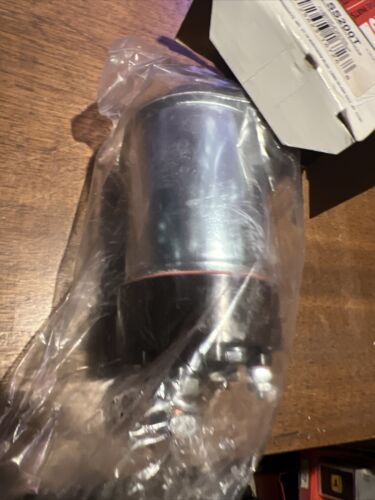 NEW ,STANDARD #SS200T  SOLENOID SWITCH   BUS/TRUCK /TRACTOR    IHC
