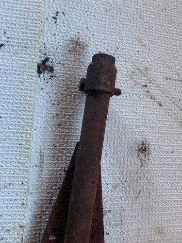 Front Tractor Light Bar Farmall IHC M H Style Mounting Bracket ORIGINAL VINTAGE