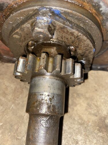 1939 or 1940 Farmall B tractor IH PTO Power Take Off drive shaft belt p assembly