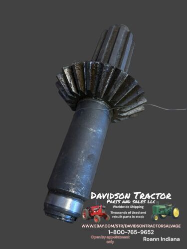 John Deere 70 Bevel Gear and Shaft F926R