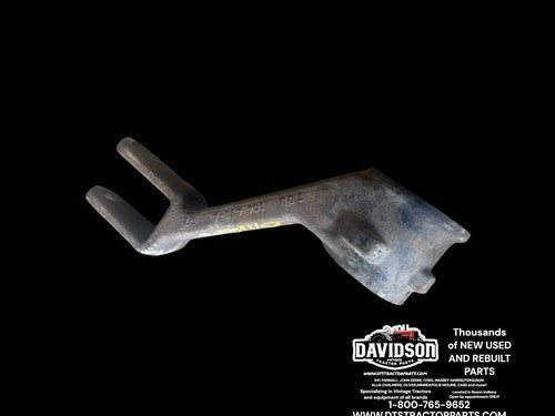 1964 Oliver 1850 Tractor Upper 3pt Hydraulic Lift Arm 104439A Right