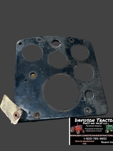 Used Dash Panel John Deere 520 B3989R