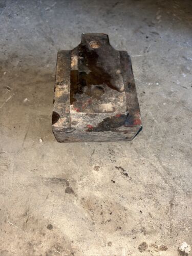 Farmall M Engine-Frame mounting block antique tractor
