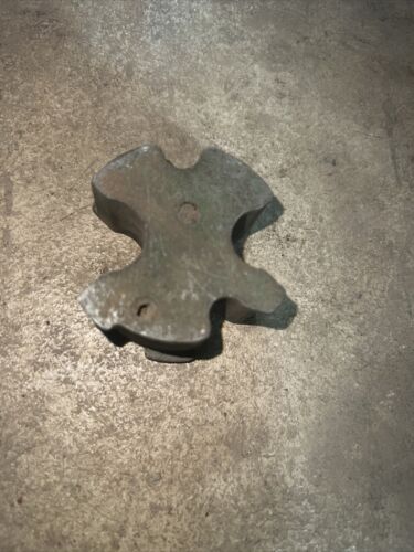 1962 John Deere 3010 Tractor Hydraulic Line Holder Spacer R27924R