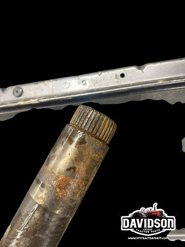 International 5088 5288 5488 Front Spindle 1259519C92