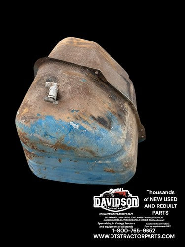 FORD 3500 4000 4400 4500 DIESEL FUEL TANK E2NN9002BA ANTIQUE TRACTOR