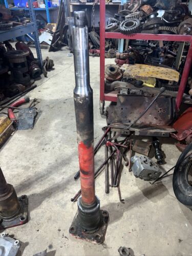 Farmall M-450 Front Spindle Shaft And Selector Gear Steering Antique Tractor