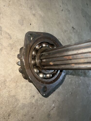 McCormick W6 WD6 Farmall Main Transmission/Pinion Shaft Antique Tractor 57271-DC