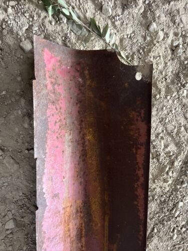 IH FARMALL 460, 560 RIGHT BATTERY COVER  OEM IHC Part Right Side Cover