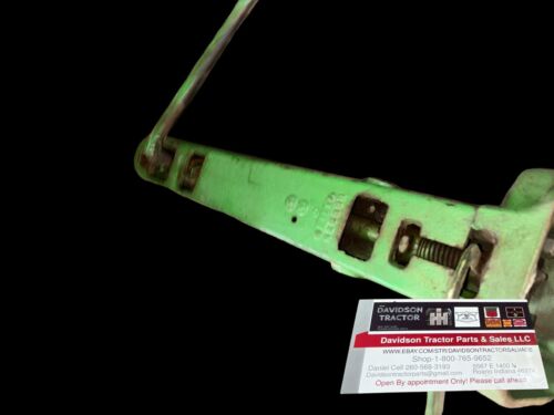 JOHN DEERE B STEERING SUPPORT  B2533R