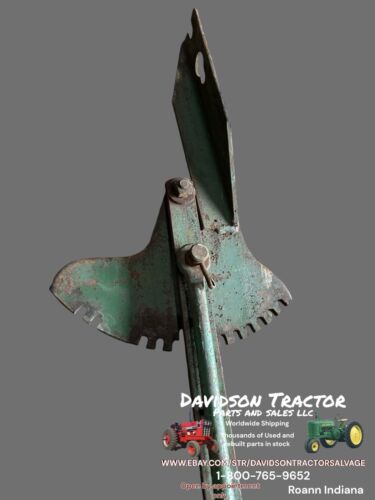 John Deere A B G Tractor JD cultivator implement Left hand lift bracket w/ mount