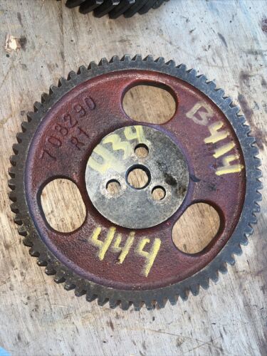 International Harvester B414 444 434 Injection pump drive gear