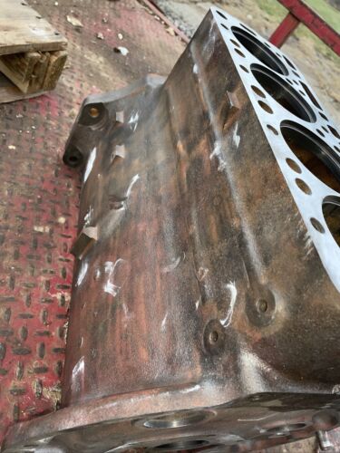 IH FARMALL TRACTOR SA 100 130 SC ENGINE BLOCK PART #251069R1 GOOD BLOCK