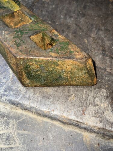 John Deere R39512R VR39512N Right Sway Block
