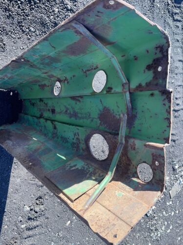 John Deere 320 40 420 hood Antique Tractor
