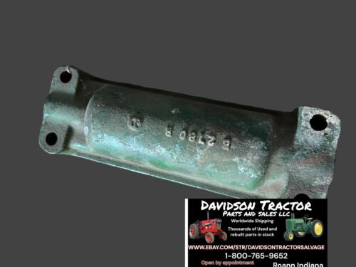 JOHN DEERE B2780R  CLUTCH FORK HOLDER HOUSING ANTIQUE TRACTOR