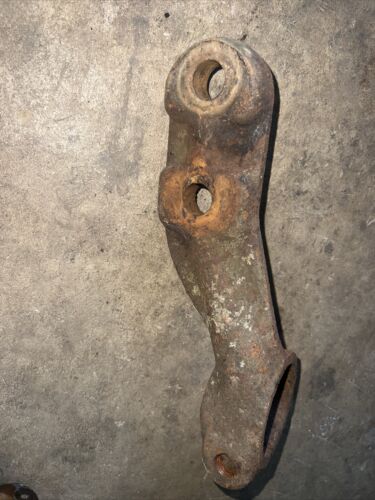 Farmall F20 tractor original IH IHC drawbar draw bar mounting bracket