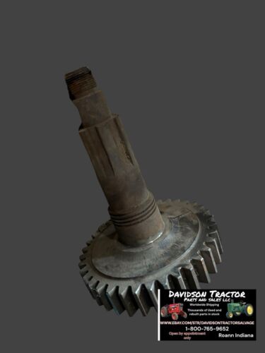 JOHN DEERE 620 630 TRANSMISSION DRIVE & SHAFT GEAR A5572R AA6523R