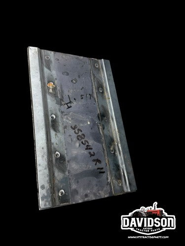 IH Farmall SA AV C SC 100 130 140 200 230 Battery Box Front Cover 358542R11
