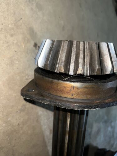Farmall 400 450 Super MTA International Shaft-main W/pinion 19T 358861R1