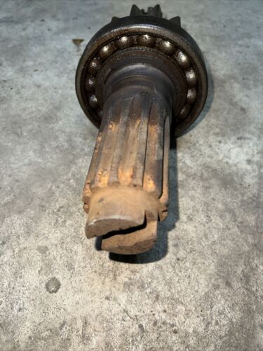 Farmall SM Super M 400 450 Bull Pinion Shaft Antique Tractor