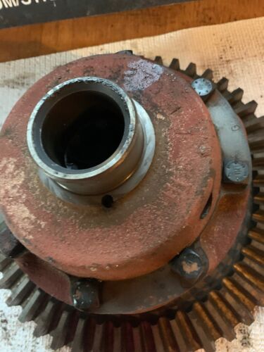Farmall H Rowcrop Tractor IH main transmission rearend pinion gear