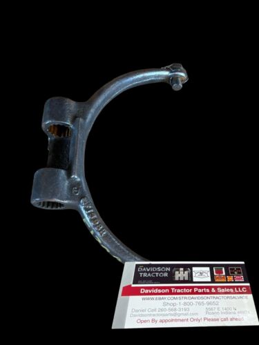 F1398R John Deere Clutch Fork For 70, 720, 730 Tractors JD Part