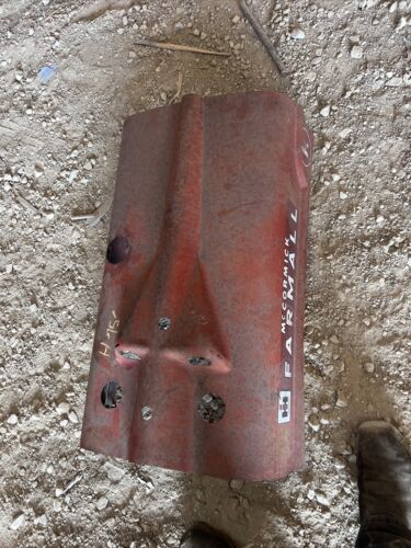 1939-1943 Farmall H All Fuel Hood Antique Tractor NICE ONE