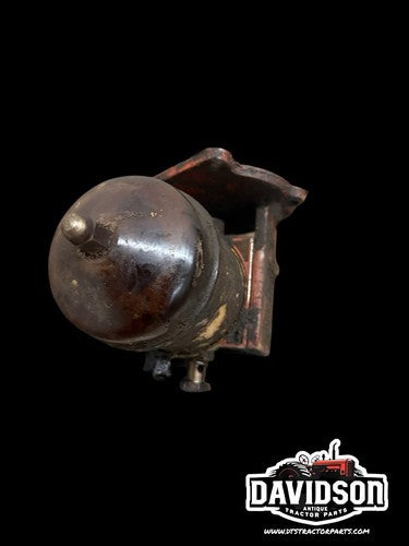 International D-179 Fuel Filter Base Antique Tractor Equipment