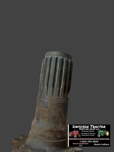 JOHN DEERE 3020 FINAL DRIVE SUN PINION SHAFT BRAKE SHAFT R49427 R33494 R33494R