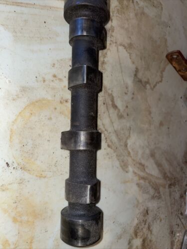 International Super M Camshaft W/O Gear 45955 D