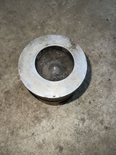 98L34 - A New Piston (3-7/8) For An IH D-179, D-239, D-246, D-268, D-358 Engines