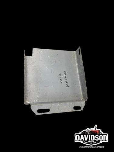 IH Farmall SA AV C SC 100 130 140 200 230 Battery Box Right Side Cover 358541R11