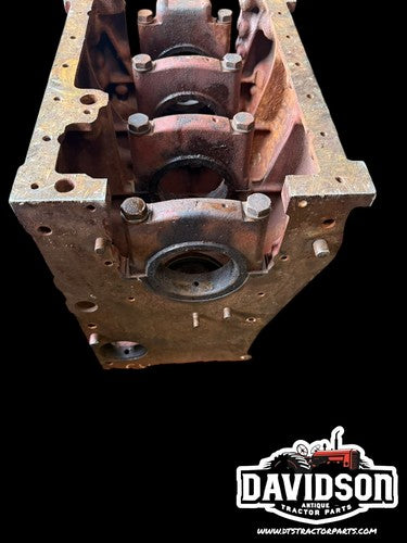 IH INTERNATIONAL 484 DIESEL BLOCK D179 GOOD USED BLOCK 3055001R3