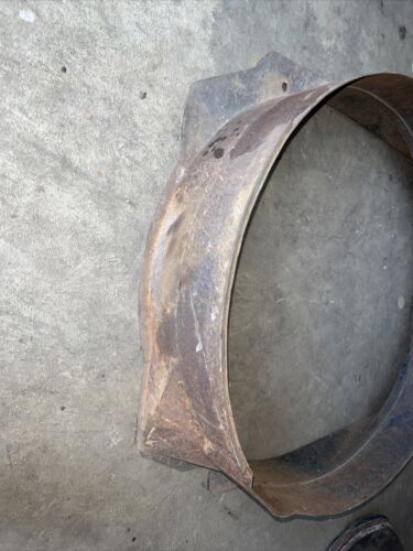 Farmall 504 diesel rowcrop tractor orignal IH radiator fan shroud
