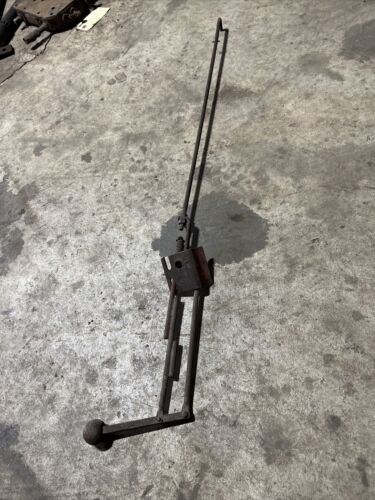 Farmall IH A tractor Vac Vacuum lift control rod w/ handle & mounting bracket